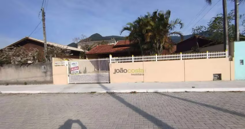 Casa com 2 dormitórios para alugar, 40 m² - praia de fora - palhoça/sc
