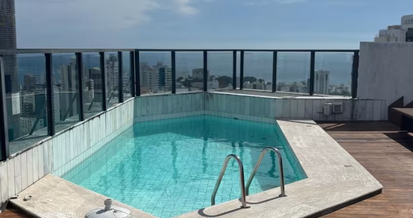Cobertura vista mar com 4 suítes à venda na Graça, 472 m².