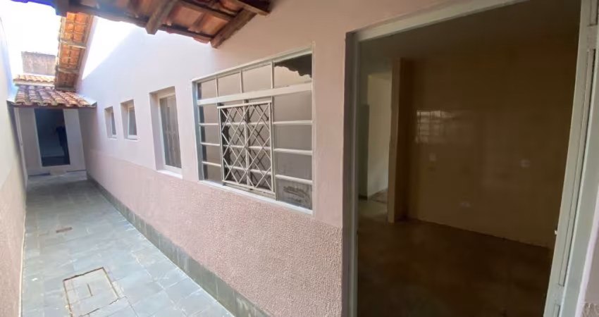 Jardim Patrícia - Casa á venda!
