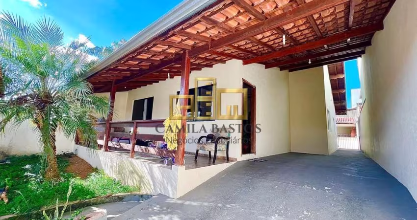 Casa em Jardim das Acácias, Poços de Caldas/MG