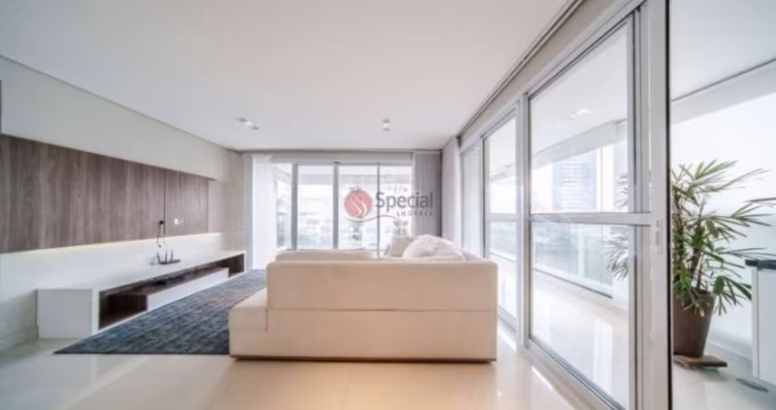 Apartamento,  Anália Franco