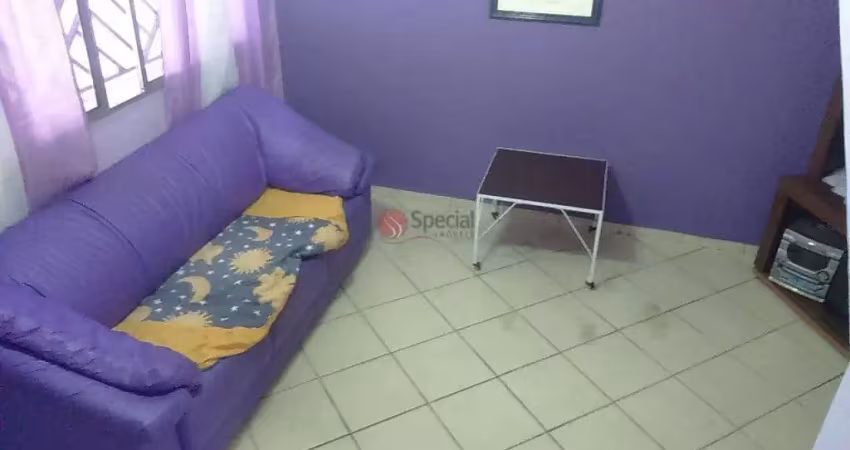 Casa  Térrea à venda na Água Rasa ,  3 dormitórios, 2 vagas , dependência de empregada;