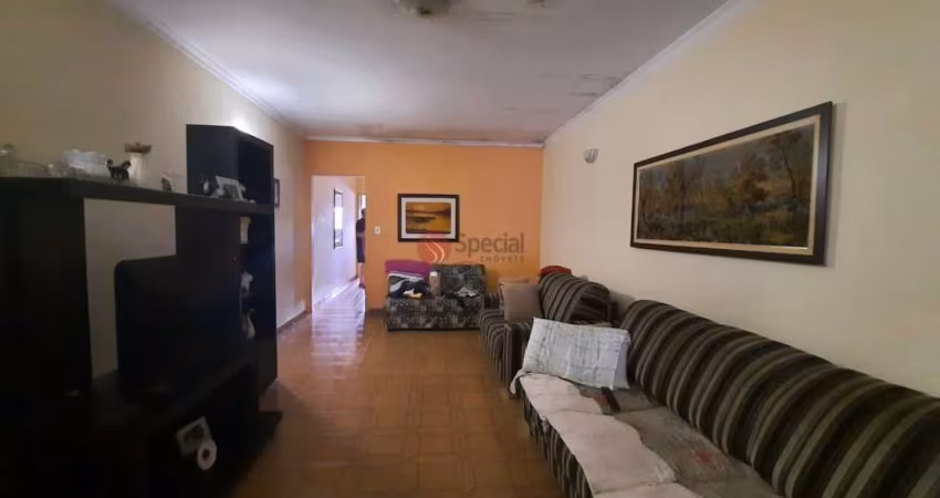 Sobrado comercial ou residencial, bom para um escritório, consultório