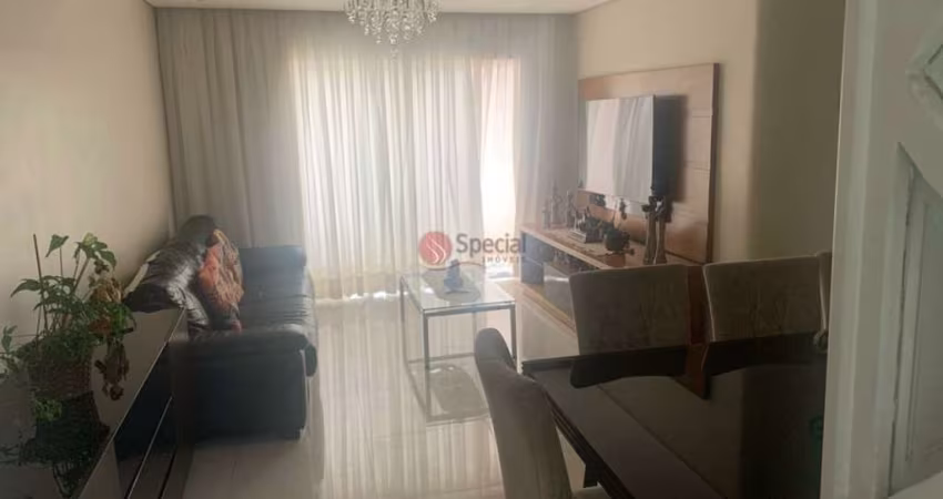 Apartamento no Tatuapé com 3 dormitórios, 1 suíte próximo ao Metrô Carrão.