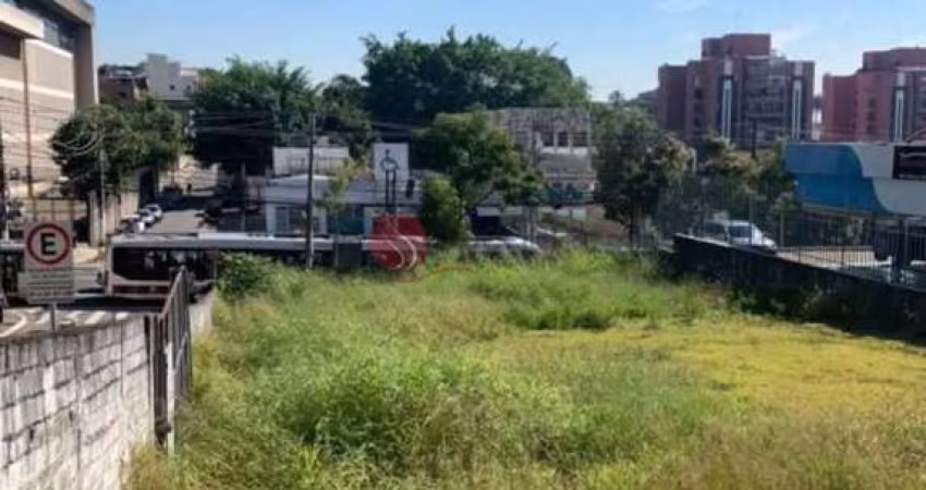 Terreno comercial a venda ou locação no Morumbi.