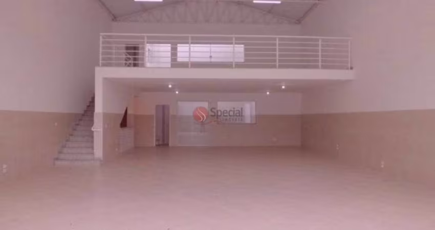 Salão na Vila Santa Clara.