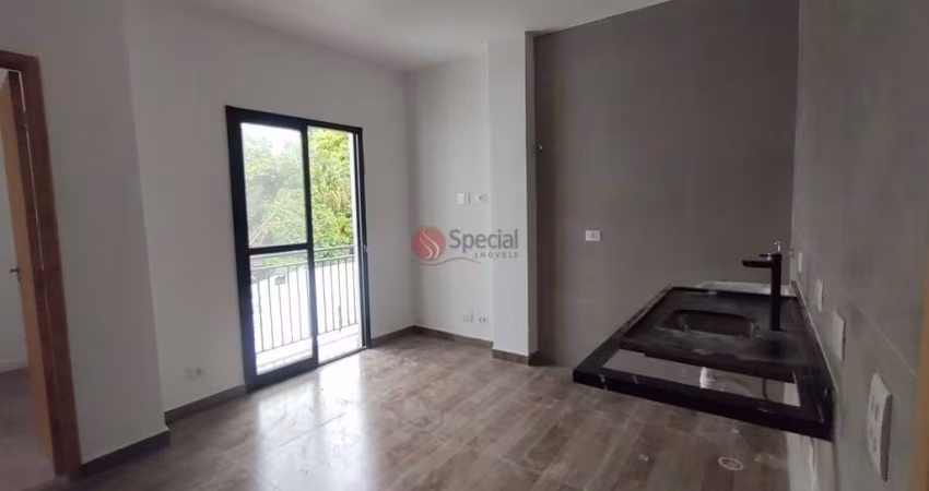 Apartamento tipo studio para compra ou locação no Tatuapé.