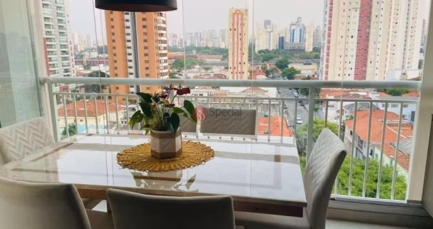 Apartamento no  Tatuapé 2 dormitórios com suíte e vaga de garagem.