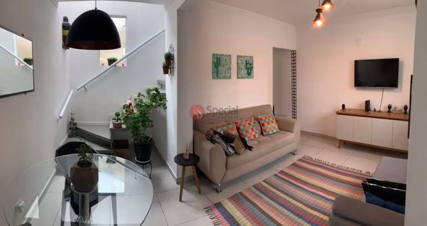 Oportunidade! Sobrado à venda com 2 suítes, edícula e 1 vaga, 146 m² por R$ 599.000