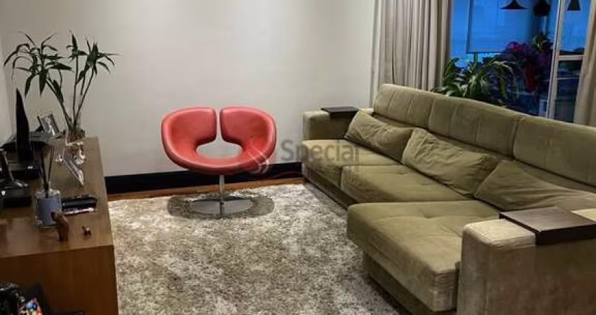 Apartamento na Mooca de 221m² com 4 suítes e 4 vagas