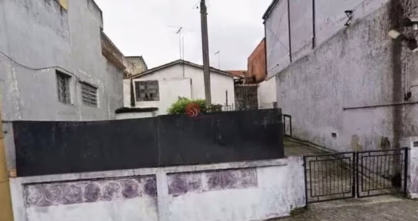 Terreno no Jardim Vila Formosa com casa antiga no local