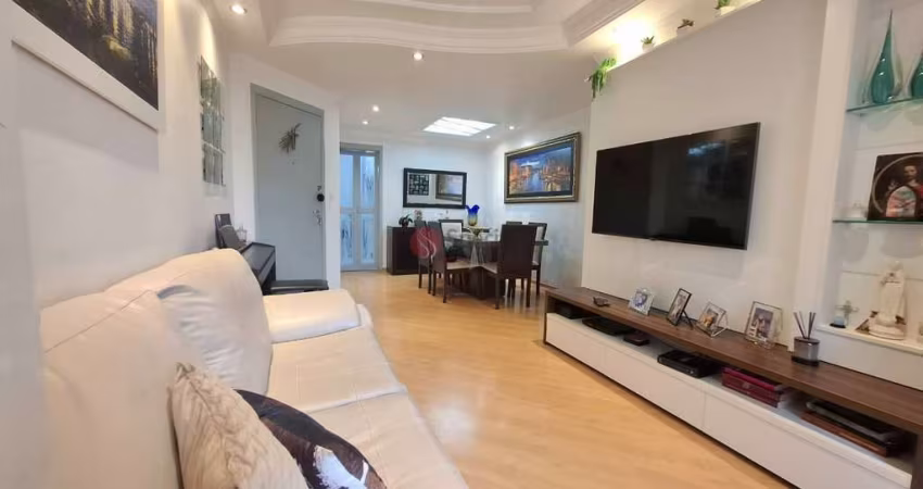 Apartamento para venda, 3 quartos, 1 suíte, sala 2 ambientes integrada a sacada , 2 vagas .