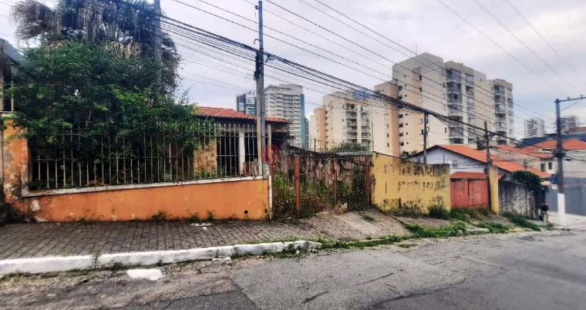 Terreno com casa antiga na Vila Invernada, próximo ao Shopping Anália Franco!