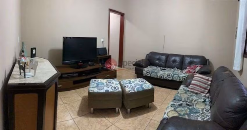 Casa térrea a venda na Penha