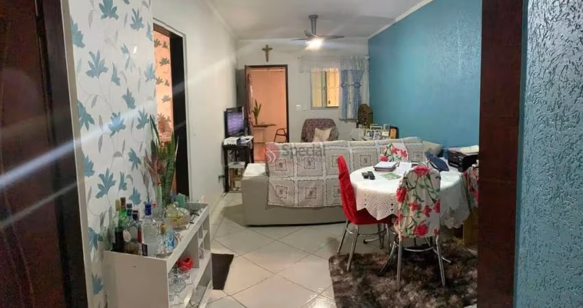 Casa térrea à venda próximo ao futura estação Guilherme Giorgi, 2 suites,5 vagas, churrasqueira.