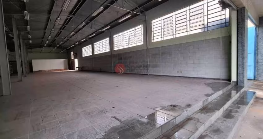 Galpão comercial  em Santana,  ideal para diversas finalidades comerciais .