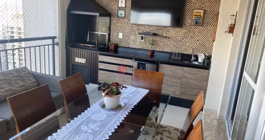 Apartamento na Vila Formosa  com varanda gourmet.