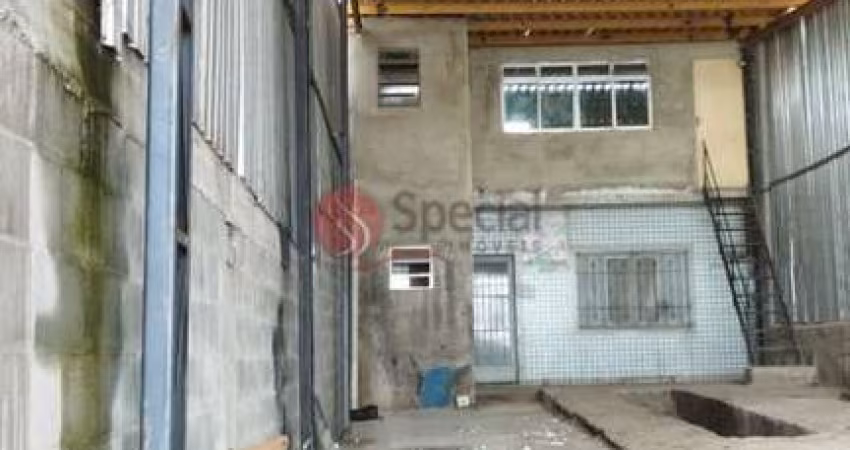 Galpão no Aricanduva próximo Shopping Aricanduva com 315 m²