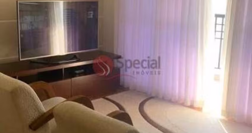 Apartamento na Água Rasa.