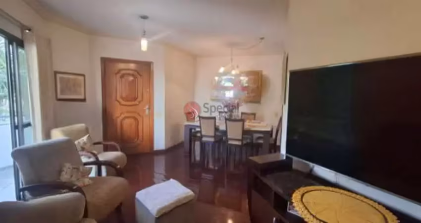 Apartamento à venda com 130 m², 3 quartos , 1 suíte á poucos metros do metrô tatuapé.