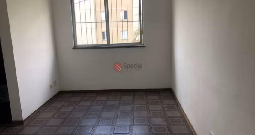 Apartamento no Cangaíba.