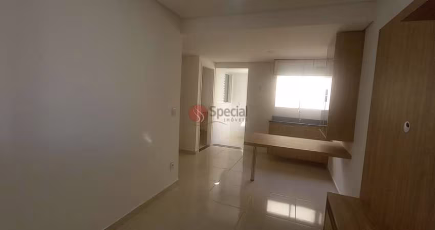 Apartamento mobilado para venda no Tatuapé, 2 dormitórios, sala 2 ambiente, 1 vaga.