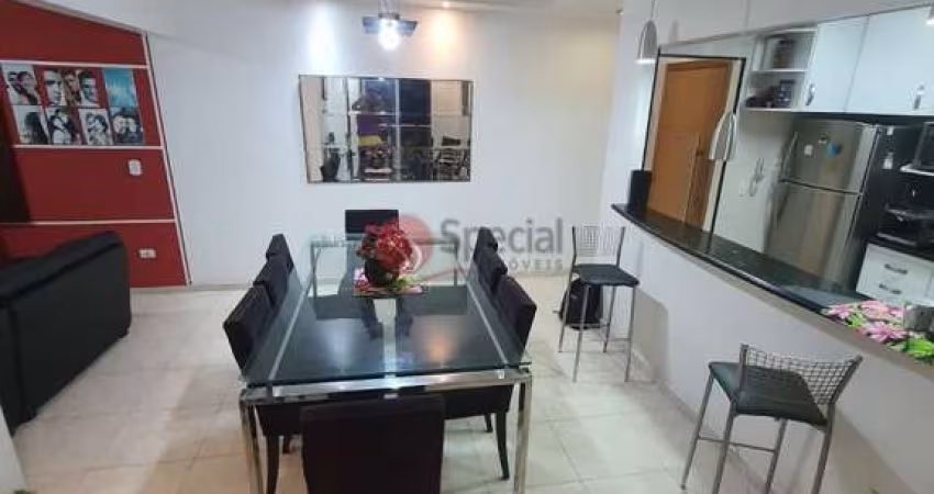 Apartamento no Tatuapé em andar alto a venda com 3 dormitíorios, 1 suíte e 2 vagas.