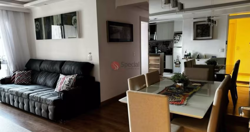 Apartamento à  venda no Tatuapé com 2 quartos, 1 suíte , sala cozinha, 1 vaga .de garagem.