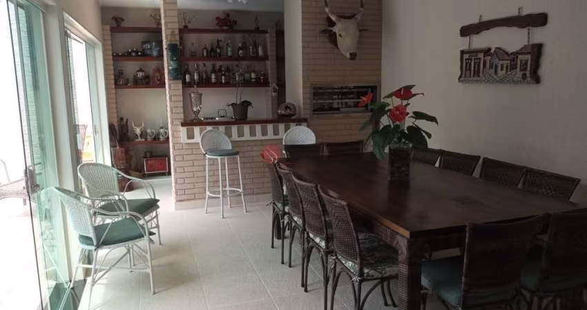 Sobrado na Vila Carrão.