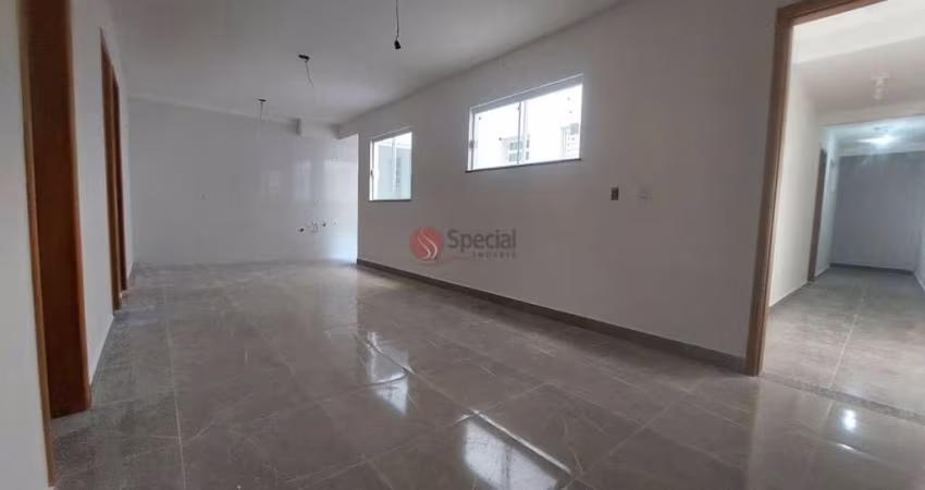 Apartamento na Vila Santa Clara a 500 metros do monotrilho.