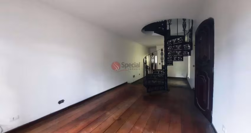 Sobrado para venda e locação no Tatuapé.