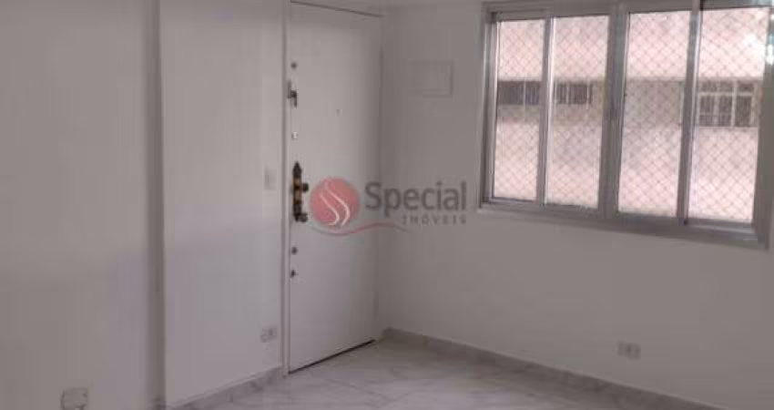 Apartamento na Vila Formosa totalmente reformado.