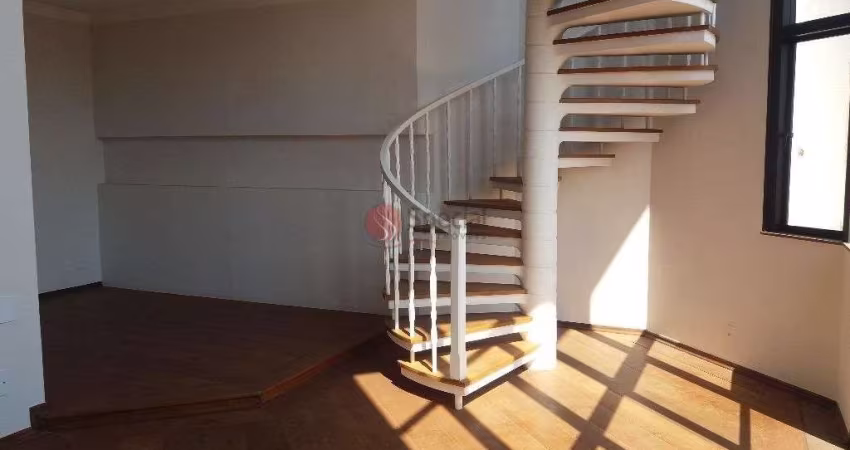 Apartamento à venda no Tatuapé com 4 suítes e 4 vagas.