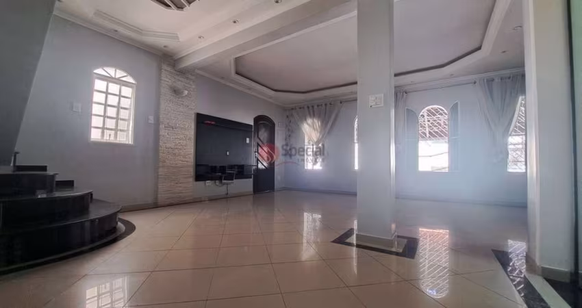 Sobrado para compra na Vila Carrão, 145 metros.