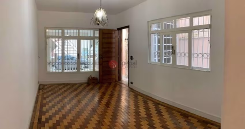 Sobrado  no Jardim Têxtil.