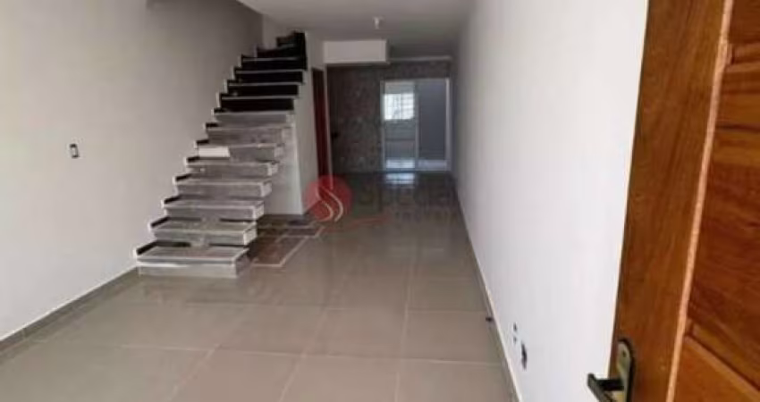 Sobrado  residencial à venda no  Jardim Vila Formosa com 2 suítes e 2 vagas.