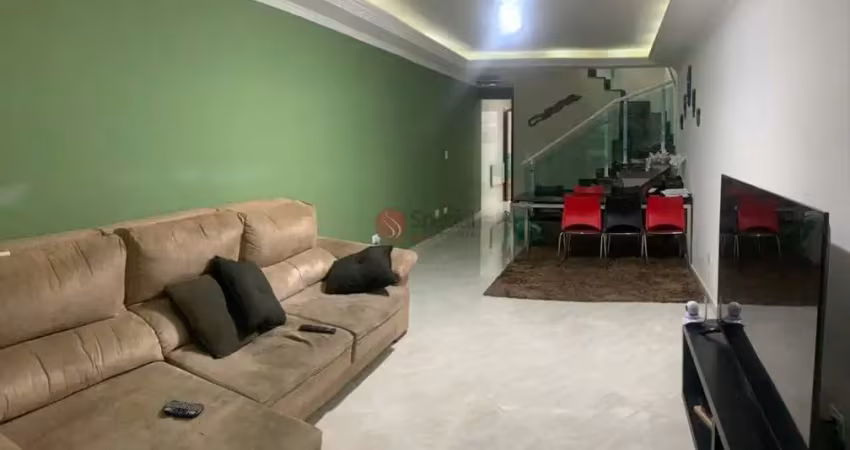 Sobrado com 3 dormitórios,  2 vagas à venda com 106m².