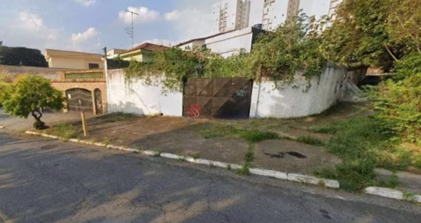 Terreno para compra na Vila Carrão, 604 metros.