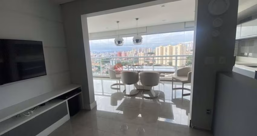 Apartamento a poucos metros do Ceret, 3 quartos, 1 suíte e 2 vagas