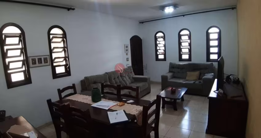 Sobrado à venda na Vila Formosa, com 3 dormitórios, 3 vagas
