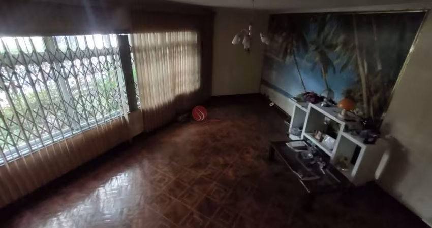 Sobrado comercial ou residencial para compra ou locação na Água Rasa com piscina.