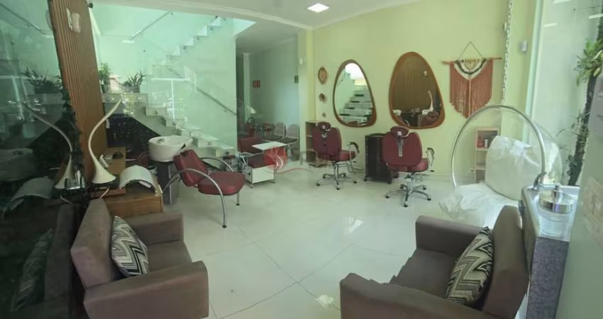 Sobrado comercial no Tatuapé adaptado para cliníca odontológica