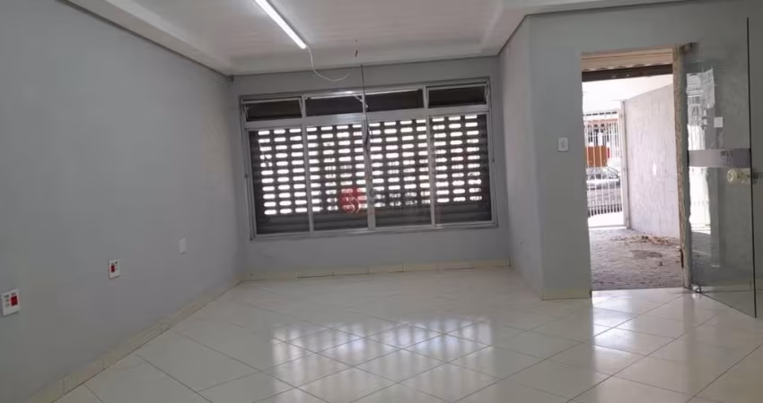 Sobrado comercial com 3 dormitórios de 156 m² no Tatuapé.