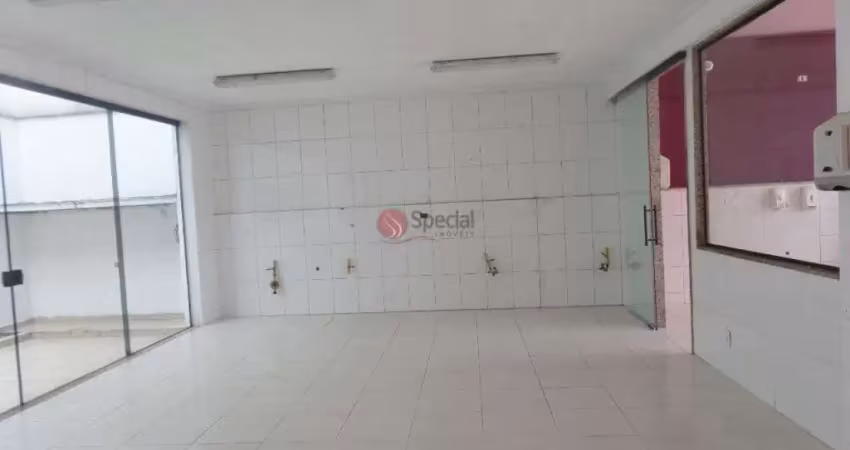 Prédio comercial no Tatuapé.
