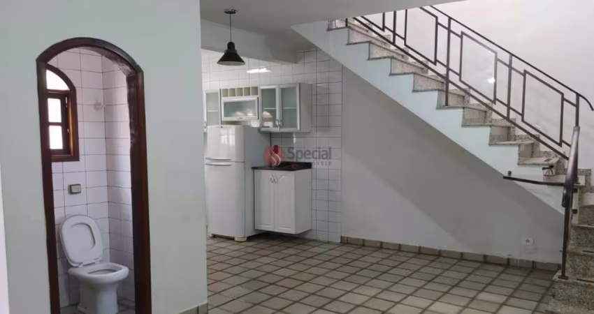 Sobrado no Tatuapé com 2 suítes, 5 vagas, 5X20, próximo ao Metrô Carrão.