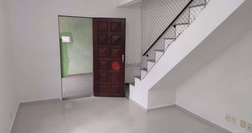 Sobrado na Vila Formosa com 3 quartos.