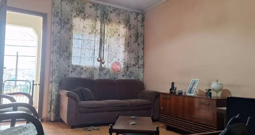 Casa térrea na Vila Carrão.
