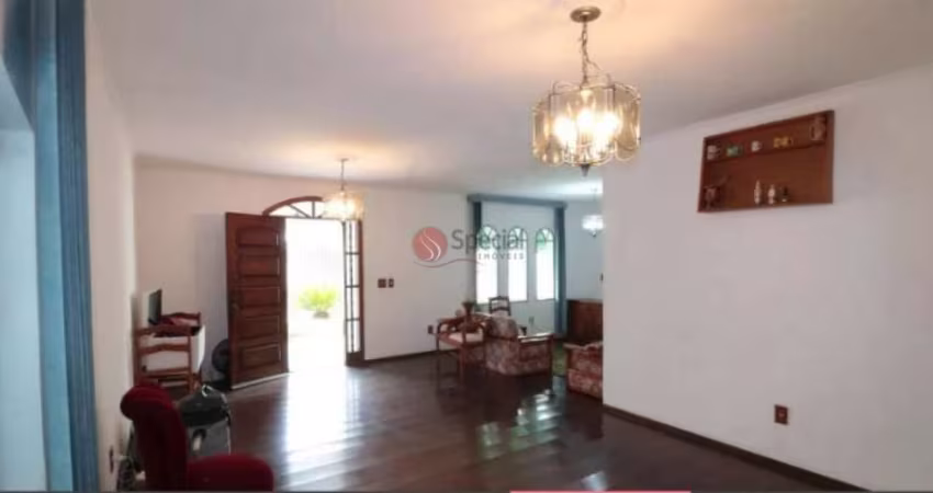 Casa térrea a venda Vila Carrão, 200 m²