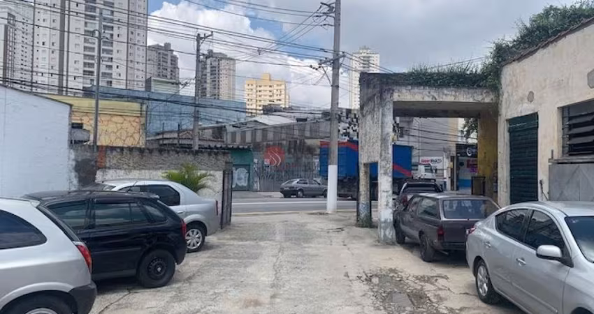 Terreno na Vila Carrão 1890 m² com 2 saídas