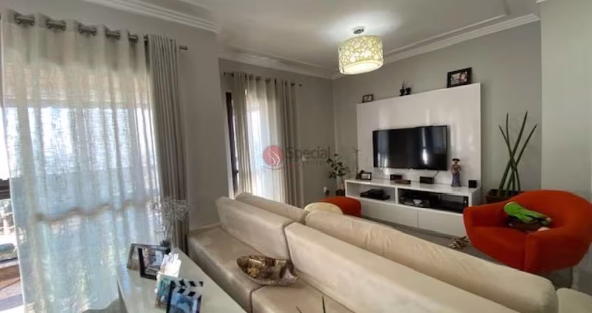 Apartamento de 3 suítes e  3 vagas no Tatuapé!
